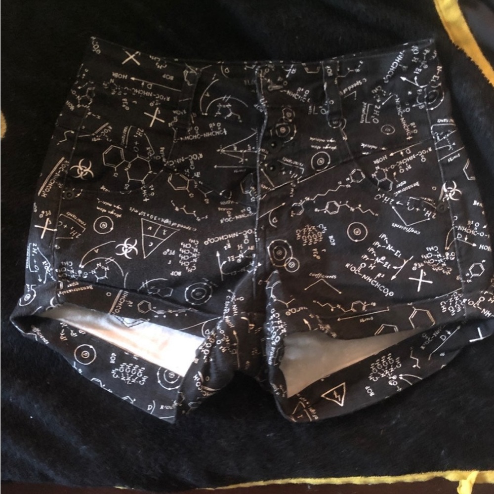Love sick high rise shorts with chemistry/science patterns